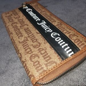 Juicy Couture Old English Brown Women's Wallet